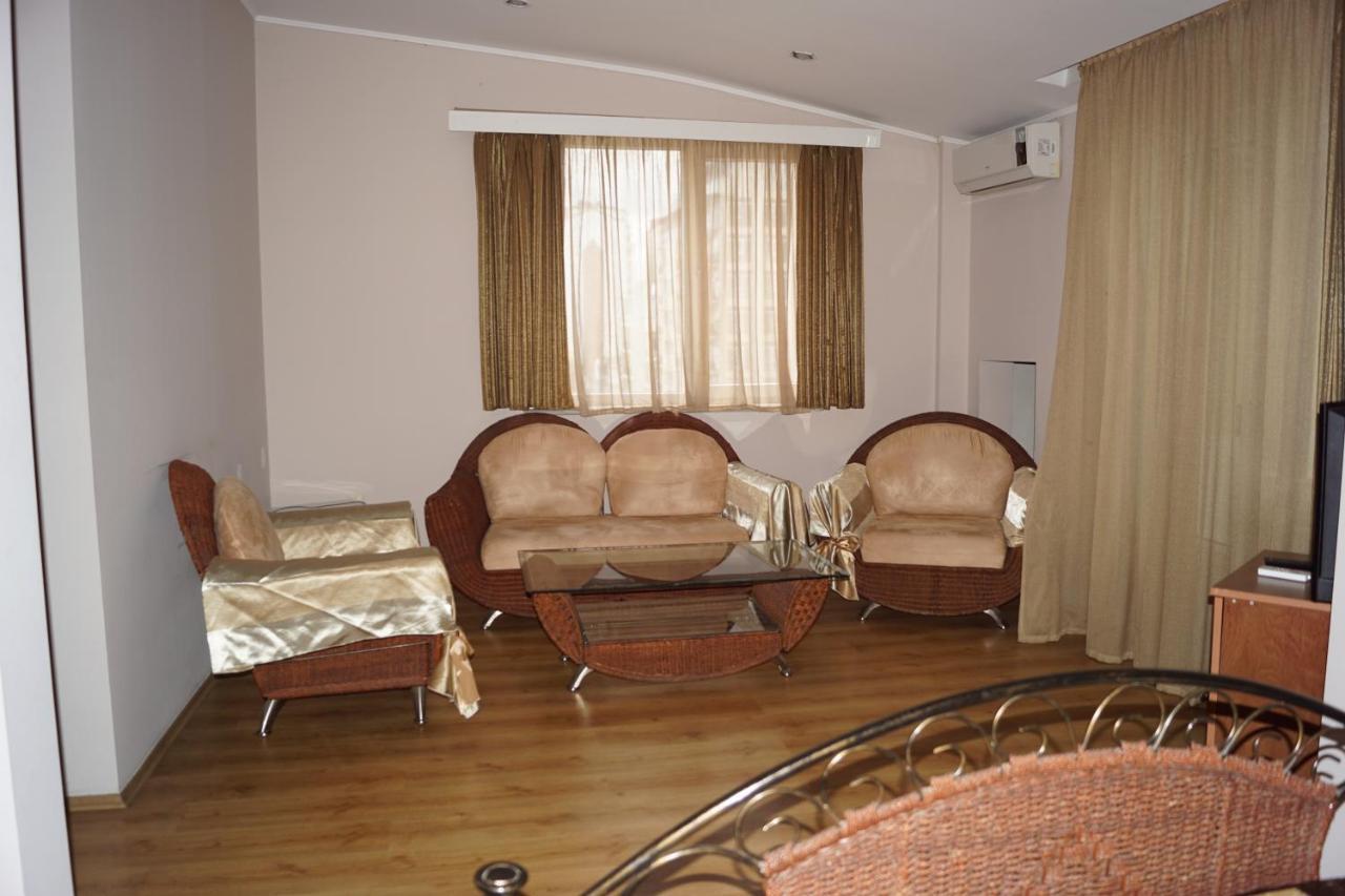 Iar Hotel Batumi Ngoại thất bức ảnh