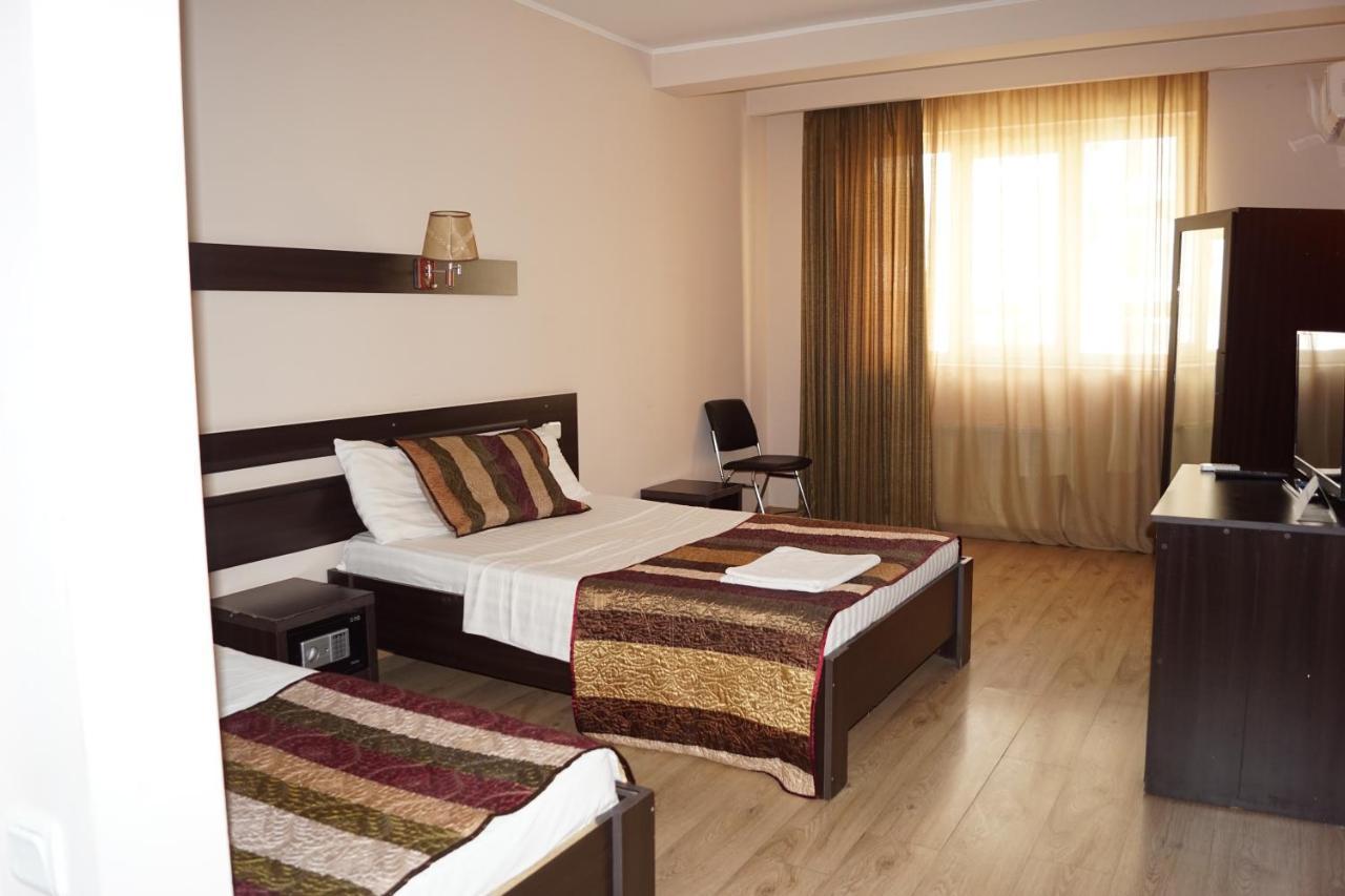 Iar Hotel Batumi Ngoại thất bức ảnh
