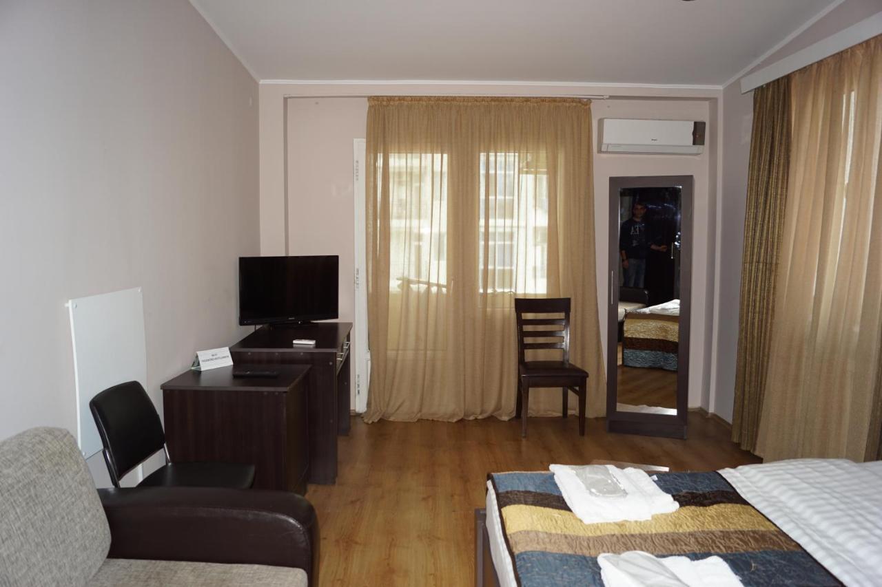 Iar Hotel Batumi Ngoại thất bức ảnh