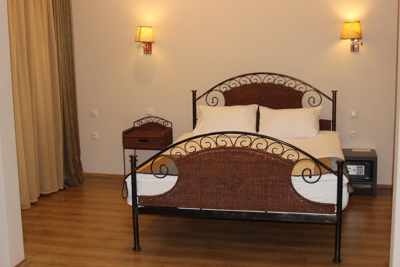 Iar Hotel Batumi Ngoại thất bức ảnh