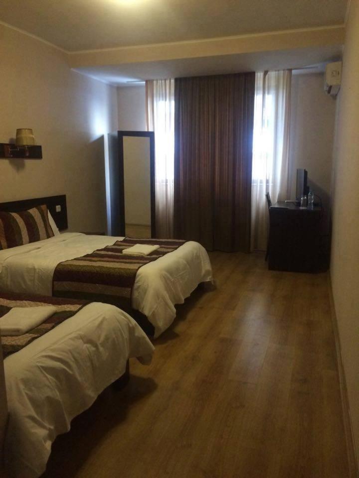Iar Hotel Batumi Ngoại thất bức ảnh